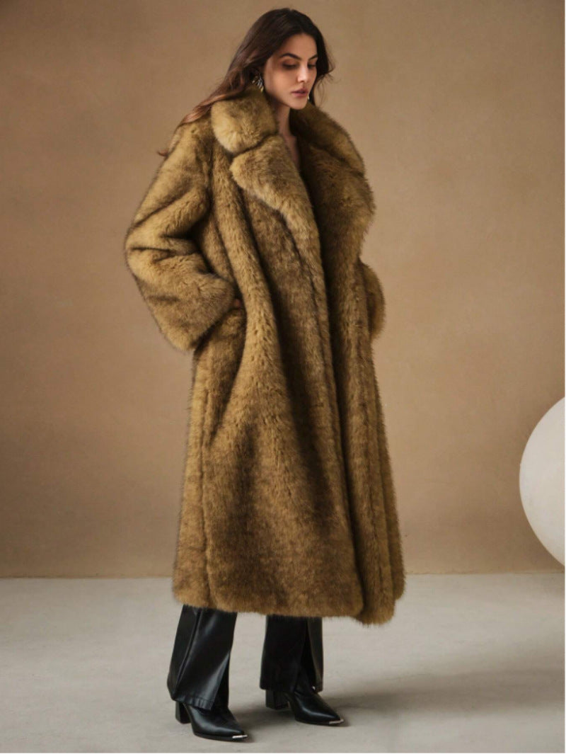 MELAYA Manteau long en fourrure douce
